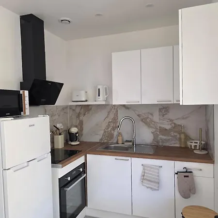 Maison Cosy Avec Grande Terrasse Privative